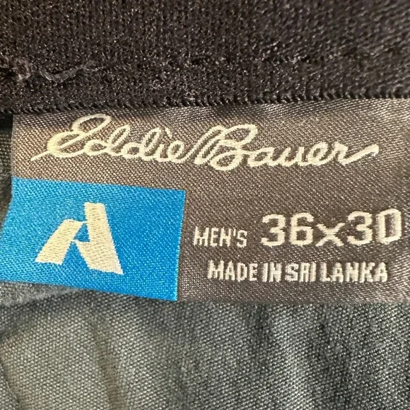 Eddie Bauer First Ascent Pants Hiking Mens 36X30 Gray Pocket Stretch Nylon Blend